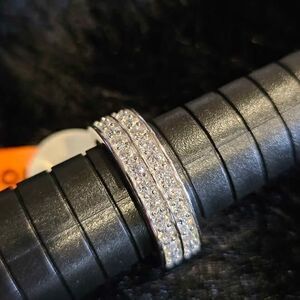 1.5CTW Moissanite 2 Row Eternity Band. Size 6